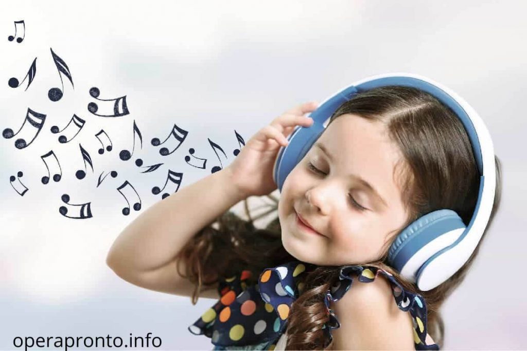 คำกล่าวของดนตรีสำหรับเด็ก เราทุกคนรู้เกี่ยวกับดนตรี ดนตรีเป็นการเรียบเรียงที่น่าพึงพอใจและการไหลของเสียงในอากาศ และแน่นอนว่ามันแตกต่างกัน